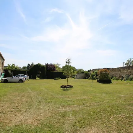 Bed & Breakfast Domaine Des Roses Vaudelnay