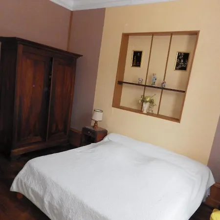 Domaine Des Roses فندق مبيت وإفطار 3*